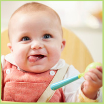 Voedingsschema voor je baby. Wat heeft hij nodig?