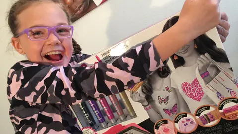 Gel-a-Peel Fashion Maker