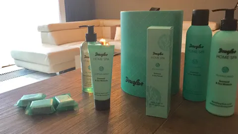Douglas Home Spa Seathalasso