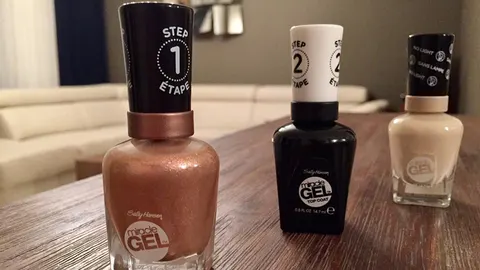 De lakjes van Sally Hansen
