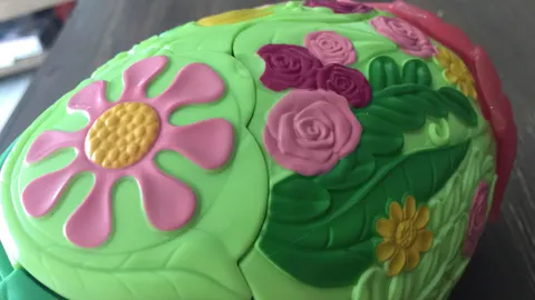 Hatchimals CollEGGtibles Secret Scene Speelset
