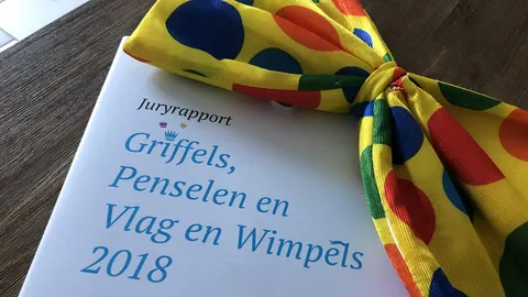 MidzomerKinderboekenBorrel – Uitreiking van de Vlag en wimpels, Zilveren Griffels & Zilveren penselen