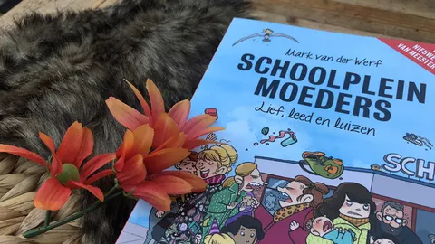 Schoolpleinmoeders
