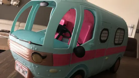 L.O.L. Surprise 2-in-1 Glamper – Luxe poppenwagen