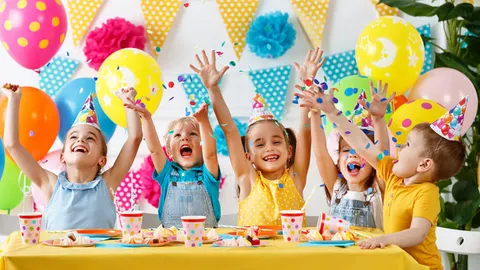 Kinderfeestje: Praktische tips voor een hippe uitnodiging