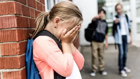 Pesten: Wordt je kind gepest op school? Gebruik deze tips!