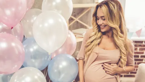 Op zoek naar een kraamcadeau? Dan kan je uiteraard kiezen voor een standaard babypakje of een geboortetegeltje