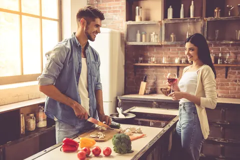 Creëer een gezellige landelijke keuken met eenvoudige tips