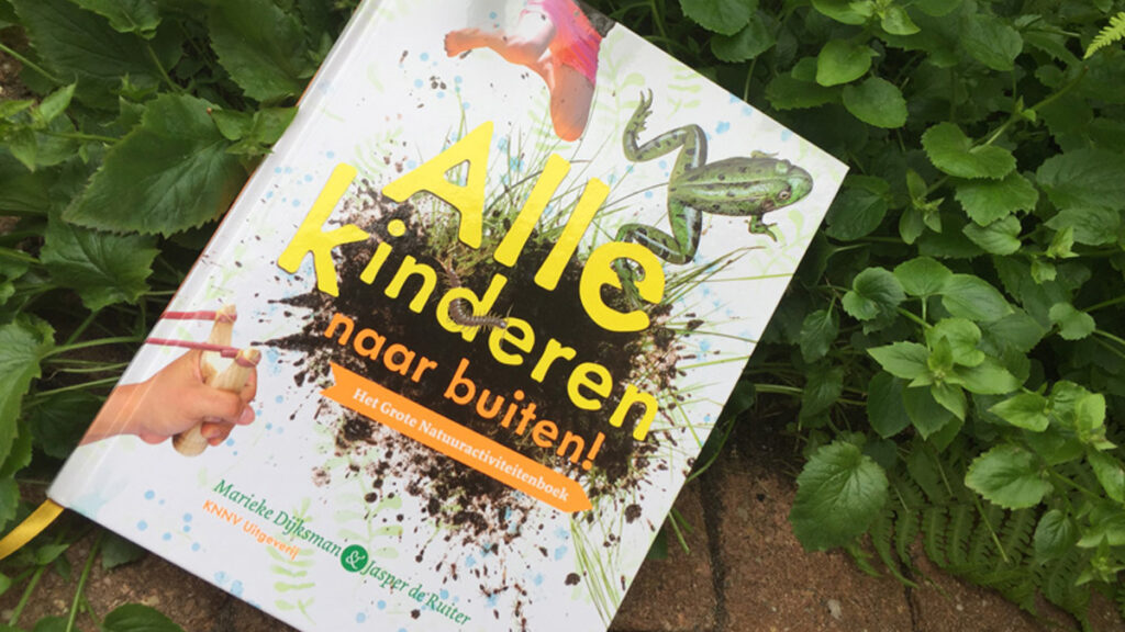 Alle kinderen naar buiten