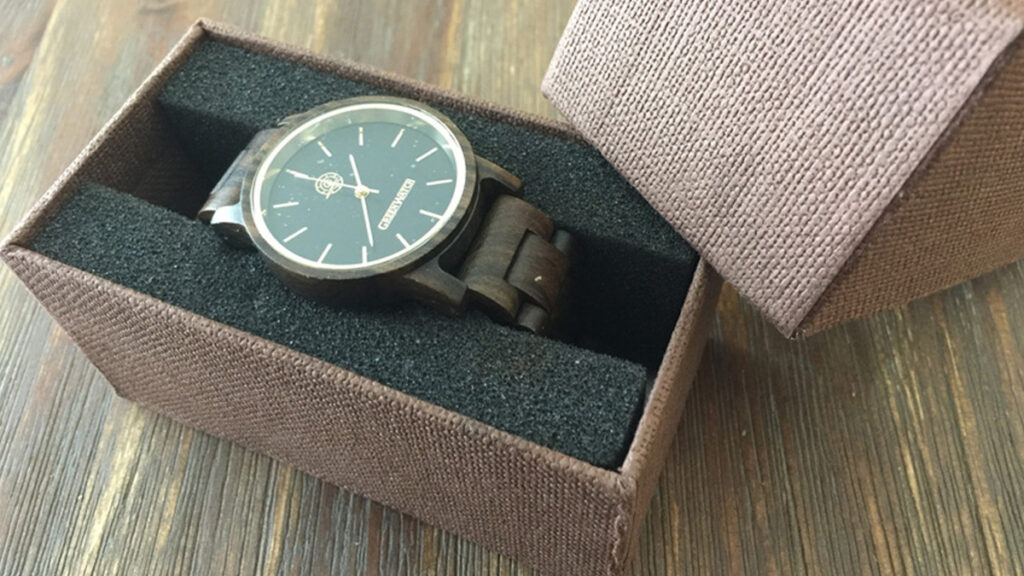 Mijn houten horloge van Greenwatch, zo mooi!