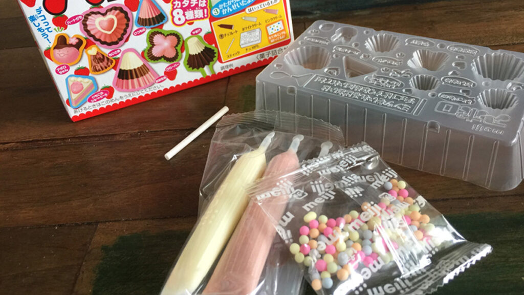 Popin’ Cookin Meiji Apollo DIY Candy kit