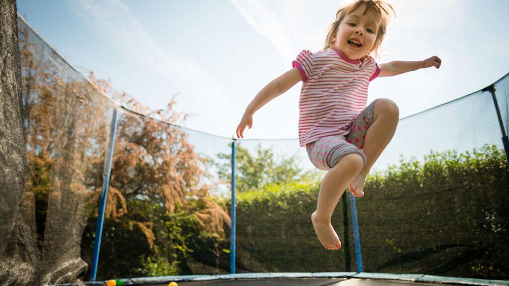 Houd je kind gezond door een trampoline