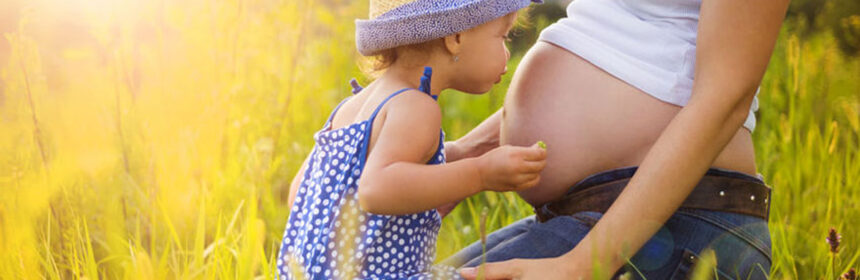 Zwanger in de zomer: Tips & info!