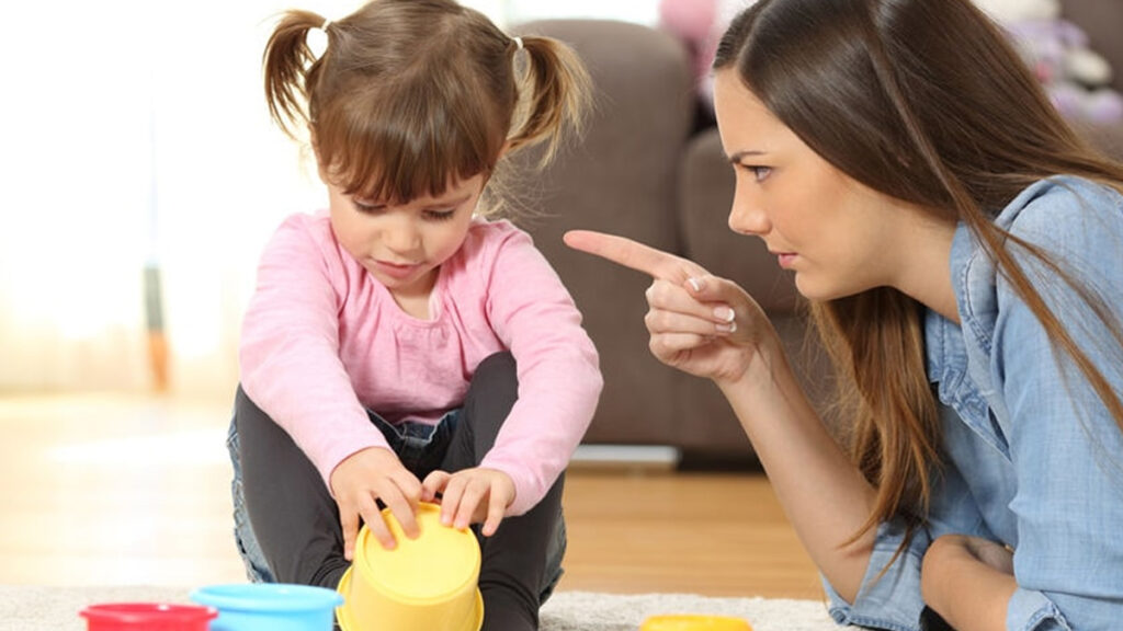 Heeft je kind leren schelden? Hou jezelf een spiegel voor