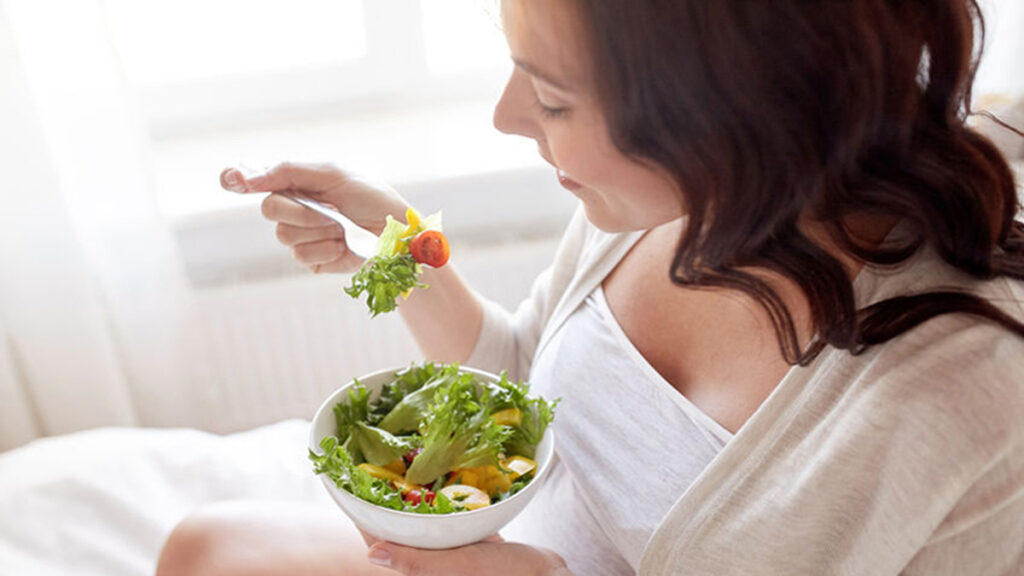 Dit kun je beter niet eten tijdens de zwangerschap