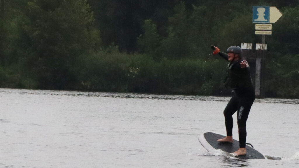 eFoilen, zweven boven het water!