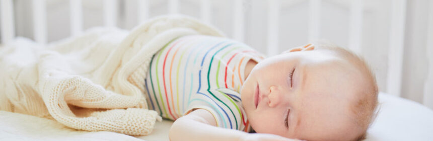 Doorslapen: Zo slaapt je baby zo lang mogelijk door!