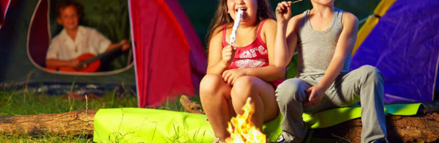 Op zomerkamp? Dit mag je niet vergeten in te pakken!