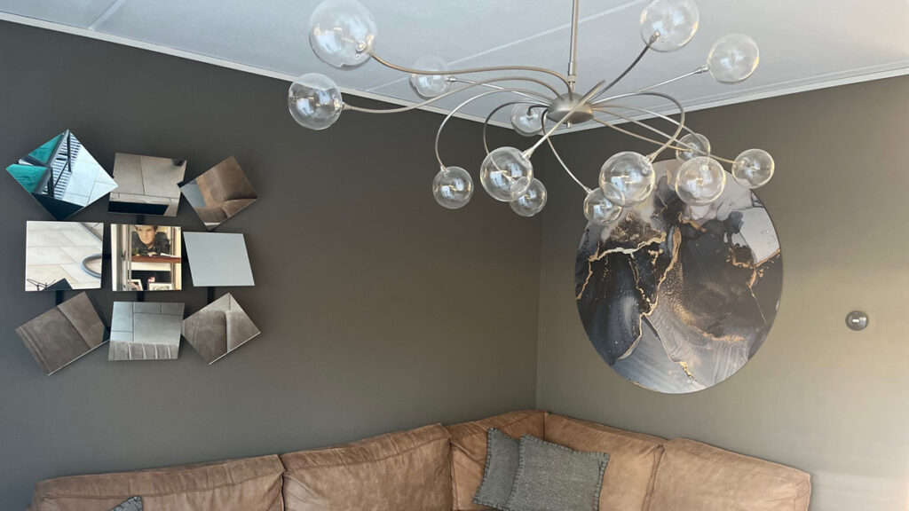 Een ronde blikvanger in je kamer: De Seemly!