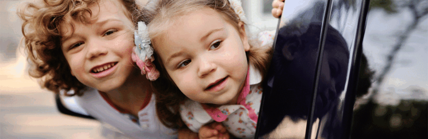 Kinderen in de auto: welke schade wordt wel en niet vergoed?